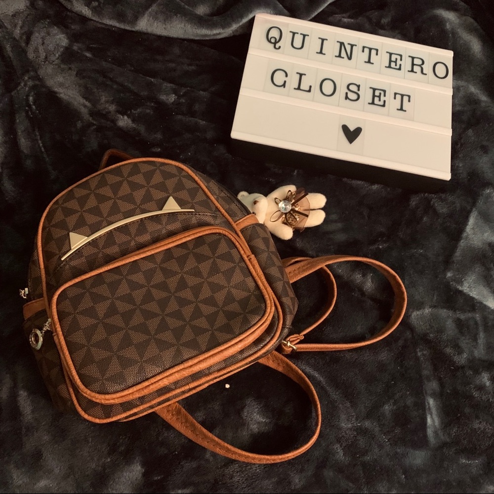 🌿brown mini back pack